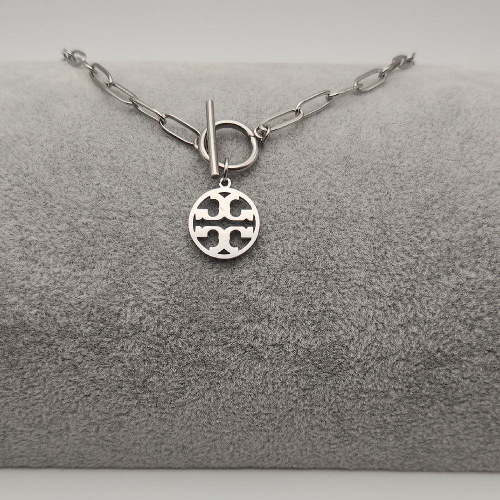 Silver Stainless Steel Toggle Pendant Necklace – Waterproof & Tarnish Proof